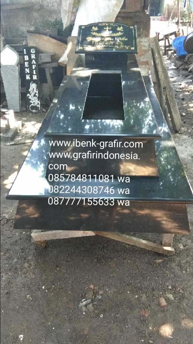 bangunan makam