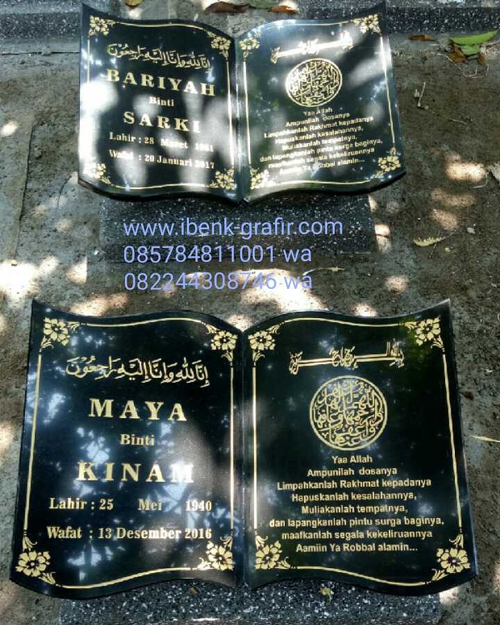 Nisan motif buku coran