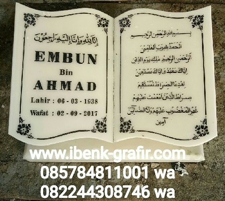 Nisan motif buku