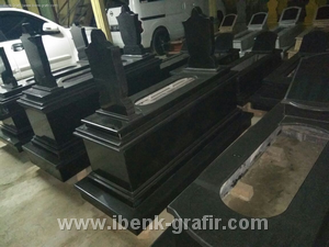 Bangunan Makam