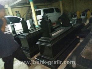 Bangunan Makam