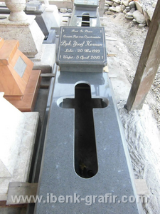Bangunan Makam